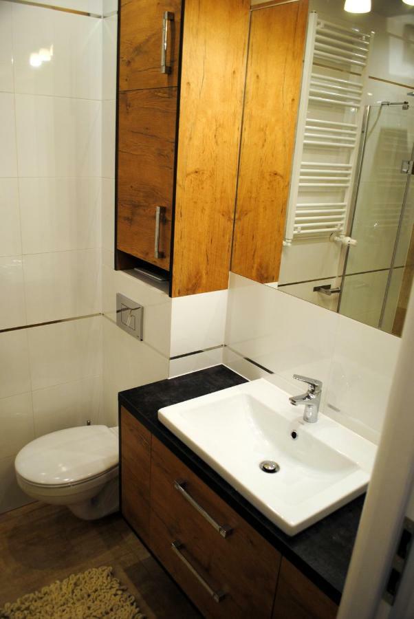 Apartament Zwyciestwa 98 Koszalin Buitenkant foto