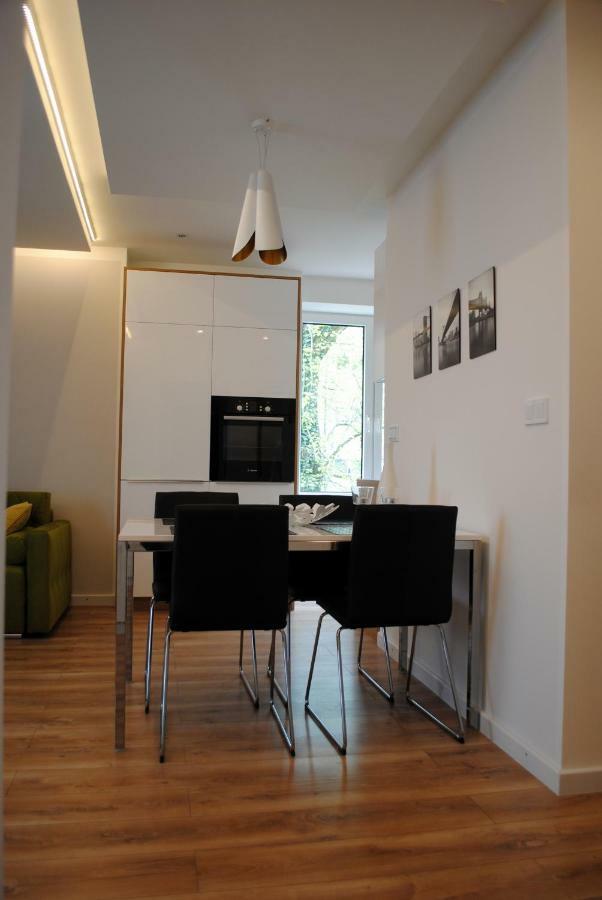 Apartament Zwyciestwa 98 Koszalin Buitenkant foto